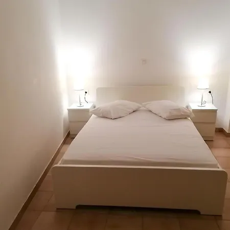 Kefalonia, Family Friendly House & Parking Semesterbostad