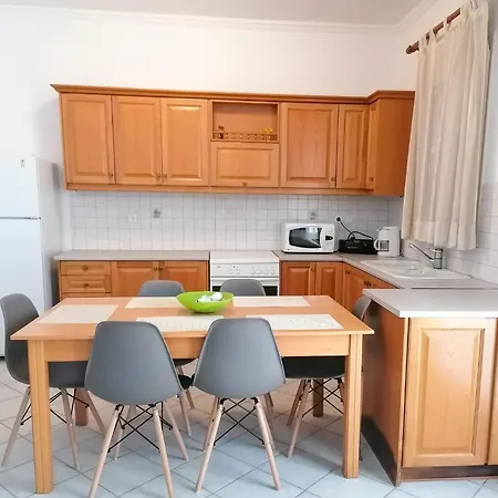 Kefalonia, Family Friendly House & Parking Holiday home *