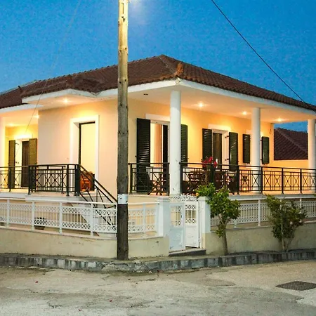 Дом отдыха Kefalonia, Family Friendly House & Parking Ликсури